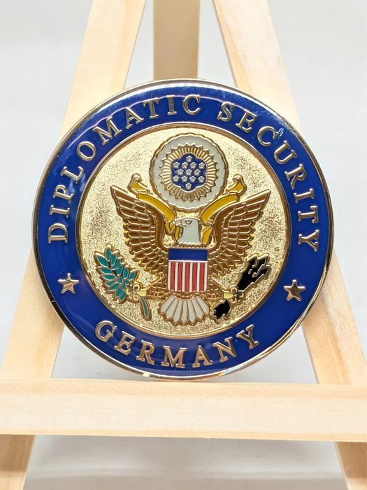 Diplomatic Security Germany challenge coin obverse